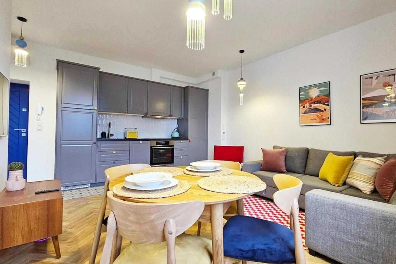 Orchard Center Apartment *